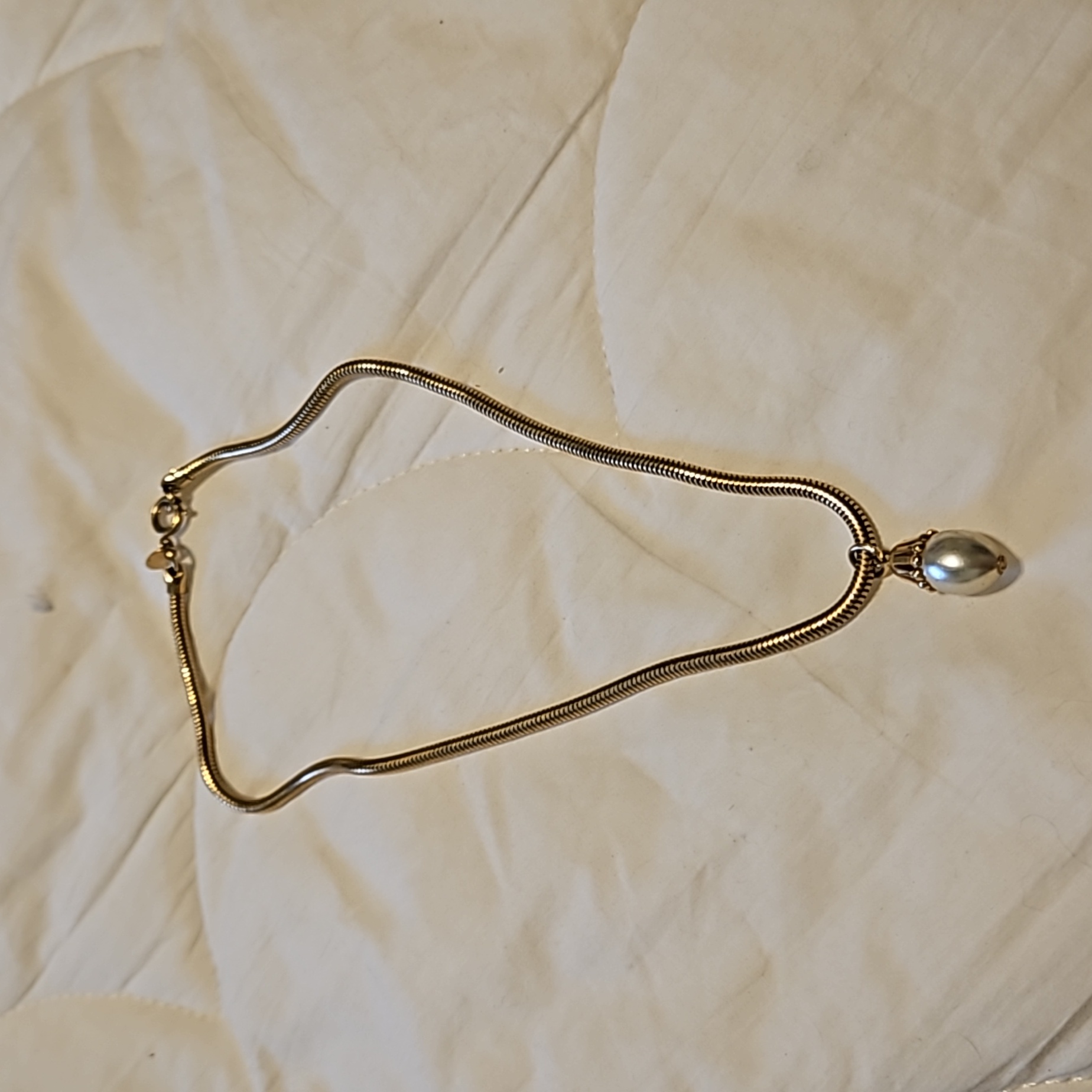 Vintage Park Lane Goldtone White Faux Pearl Drop Pendant Necklace 24$